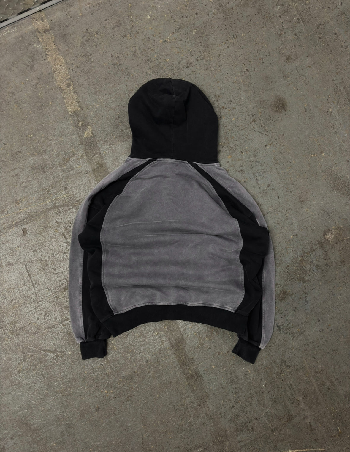 GRIEFWOOD HOODIE