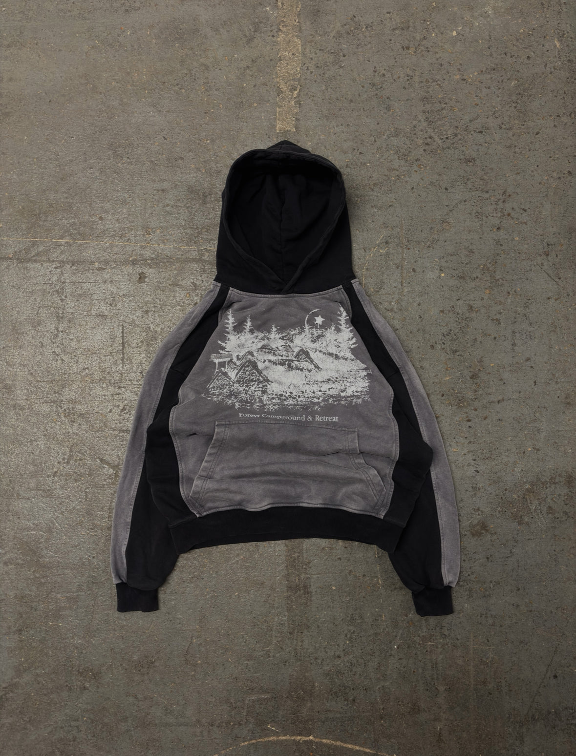 GRIEFWOOD HOODIE